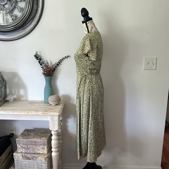 NWT Lost + Wander Wild Poppies Green Floral Midi Wrap Dress Women's size XS - Picture 5 of 8